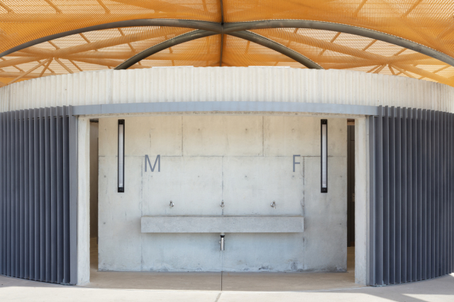 Marsden Park Amenities | Design: CHROFI | Images: Clinton Weaver and Ben Hosking | Builtworks.com.au