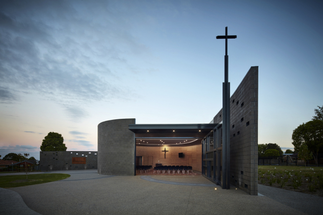 Mary's Chapel, St Joseph's College | Design: Baldasso Cortese Architects | Image: Peter Bennetts | Builtworks.com.au