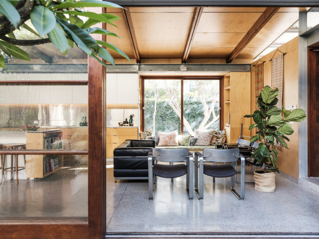 Courtyard House | Design: Cox Architecture | Image: Robert Walsh Courtyard House | Design: Cox Architecture | Image: Robert Walsh | Builtworks.com.au