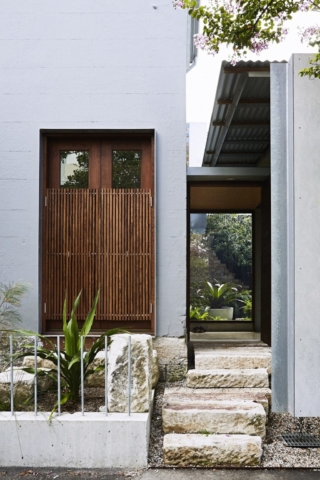Courtyard House | Design: Cox Architecture | Image: Robert Walsh Courtyard House | Design: Cox Architecture | Image: Robert Walsh | Builtworks.com.au