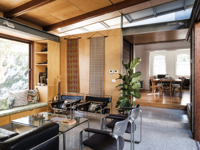 Courtyard House | Design: Cox Architecture | Image: Robert Walsh Courtyard House | Design: Cox Architecture | Image: Robert Walsh | Builtworks.com.au