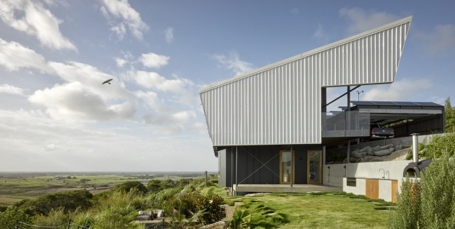 Spinnaker | Design: Sparks Architects | Image: Christopher Frederick Jones | Builtworks.com.au