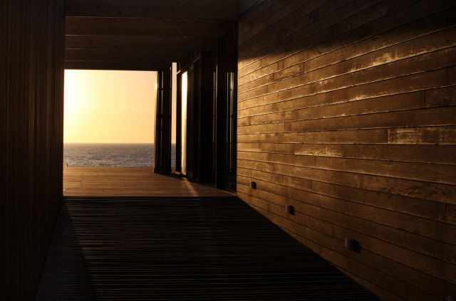 Seaford Lifesaving Club | Design: Robert Simeoni Architects | Image: John Gollings/ Trevor Mein | Builtworks.com.au