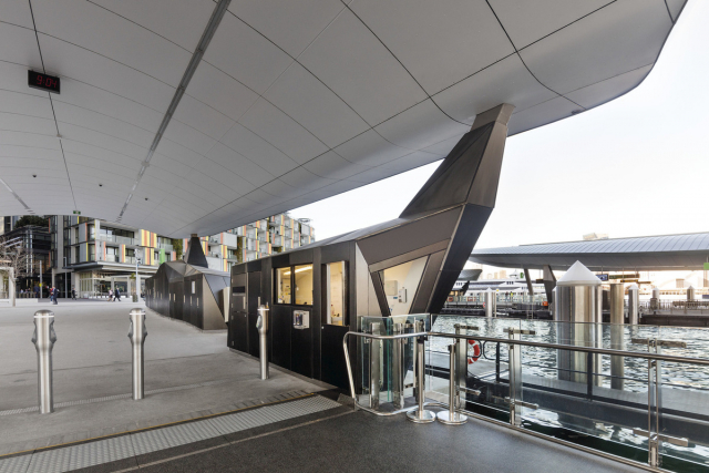 Barangaroo Ferry Wharf | Design: Cox Architecture | Image: John Gollings | Builtworks.com.au