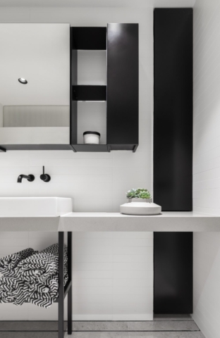 Crown Street Apartment | Design: Brooke Aitken Design | Image: Katherine Lu | Builtworks.com.au