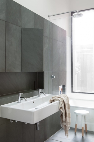 Page | Design: Whiting Architects | Images: Sharyn Cairns | Builtworks.com.au