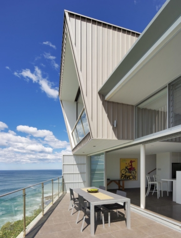 Clifftop House | Design: Utz-Sanby Architects | Image: Marian Riabic | Builtworks.com.au