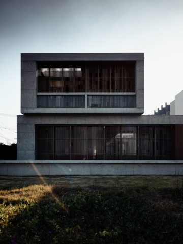Mermaid Beach Residence | Design: B.E Architecture | Image: Derek Swalwell Mermaid Beach Residence | Design: B.E Architecture | Image: Derek Swalwell | Builtworks.com.au