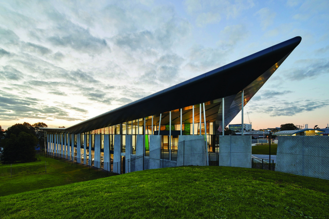 Peters Ice Cream | Design: Gray Puksand | Image: Peter Bennetts Peters Ice Cream | Design: Gray Puksand | Image: Peter Bennetts | Builtworks.com.au