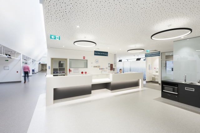 Austin Health Short Stay Unit | Design: Billard Leece Partnership | Image: Ian Ten Seldam Austin Health Short Stay Unit | Design: Billard Leece Partnership | Image: Ian Ten Seldam | Builtworks.com.au