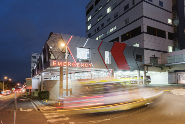 Austin Health Short Stay Unit | Design: Billard Leece Partnership | Image: Ian Ten Seldam Austin Health Short Stay Unit | Design: Billard Leece Partnership | Image: Ian Ten Seldam | Builtworks.com.au