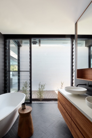 LVL/ | Design: Ply Architecture | Image: Sam Noonan | Builtworks.com.au