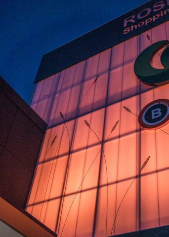 Roselea Shopping Centre | Design: Hames Sharley | Image: Reuben Black Roselea Shopping Centre | Design: Hames Sharley | Image: Reuben Black | Builtworks.com.au