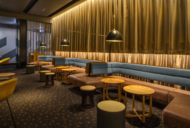 Miranda Events Cinema | Design: Indyk Architects | Image: Murray Fredericks Miranda Events Cinema | Design: Indyk Architects | Image: Murray Fredericks | Builtworks.com.au