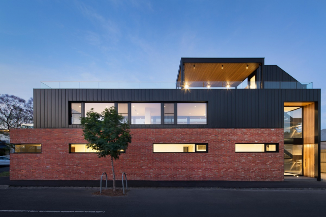 Brighton St Residence | Design: Milton Architecture | Image: Emily Bartlett | Builtworks.com.au