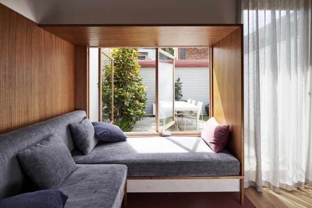 Melrose Terrace | Design: Dan Gayfer Design | Image: Dean Bradley | Builtworks.com.au