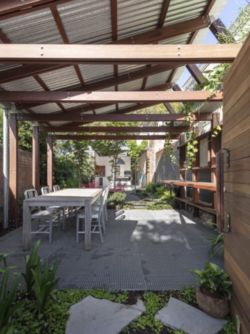 Oye Mi Canto House | Design: CplusC Architectural Workshop | Image: Murray Fredericks | Builtworks.com.au