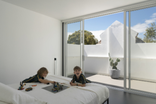 Hastings van Nunen House | Design: Ian Moore Architects | Image: Daniel Mayne | Builtworks.com.au