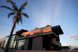 Freshwater Residence | Design: Studio P Architecture and Interiors | Image: Brett Boardman and Adam Powell | Builtworks.com.au