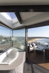 Freshwater Residence | Design: Studio P Architecture and Interiors | Image: Brett Boardman and Adam Powell | Builtworks.com.au