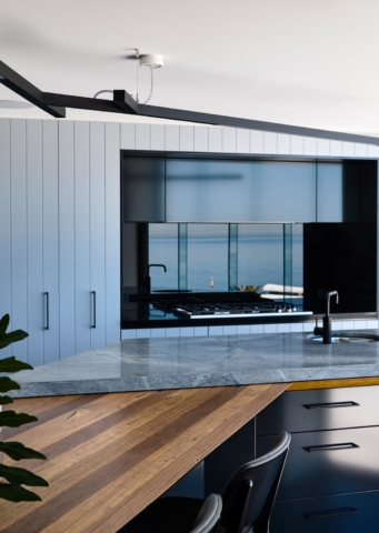 Pier Penthouse | Design: Molecule Studio | Image: Derek Swalwell | Builtworks.com.au