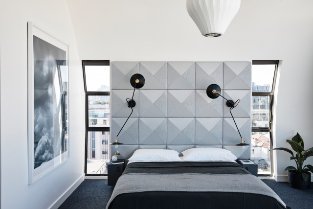 Pier Penthouse | Design: Molecule Studio | Image: Derek Swalwell | Builtworks.com.au