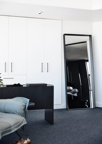 Pier Penthouse | Design: Molecule Studio | Image: Derek Swalwell | Builtworks.com.au