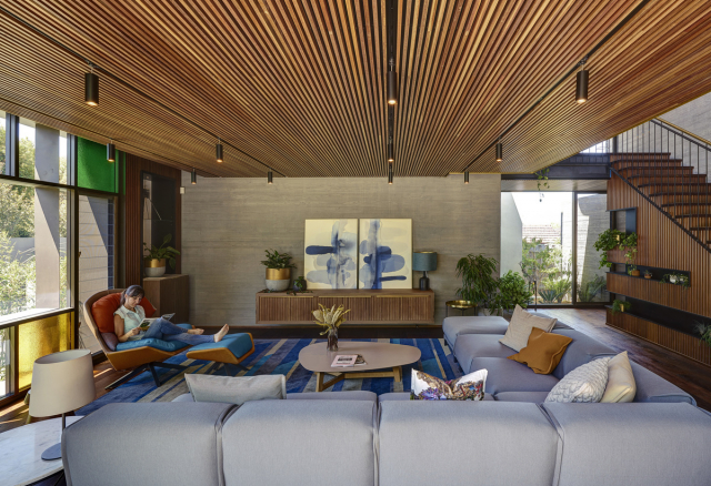 Roscommon House | Design: Neil Cownie Architect | Image: Michael Nicholson, Jack Lovell, Robert Frith | Builtworks.com.au