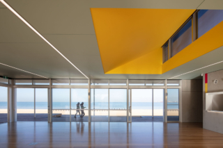 South Melbourne Life Saving Club | Design: JCB | Image: John Gollings South Melbourne Life Saving Club | Design: JCB | Image: John Gollings | Builtworks.com.au