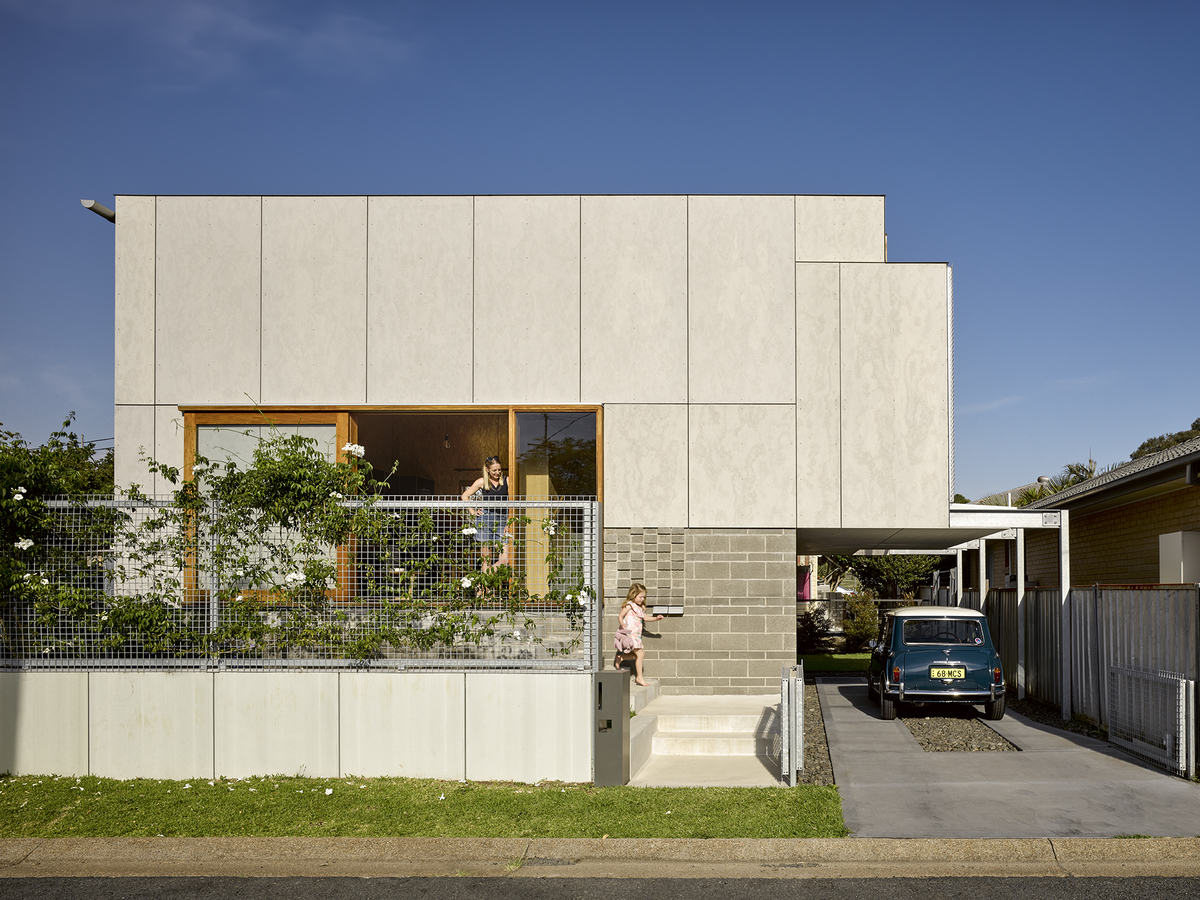 Waratah Secondary House