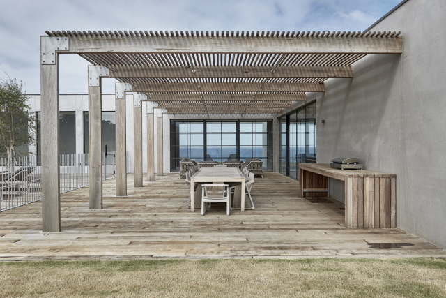 Shoreham House | Design: Borland Architecture | Image: Fraser Marsden Shoreham House | Design: Borland Architecture | Image: Fraser Marsden | Builtworks.com.au