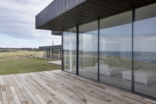 Shoreham House | Design: Borland Architecture | Image: Fraser Marsden Shoreham House | Design: Borland Architecture | Image: Fraser Marsden | Builtworks.com.au