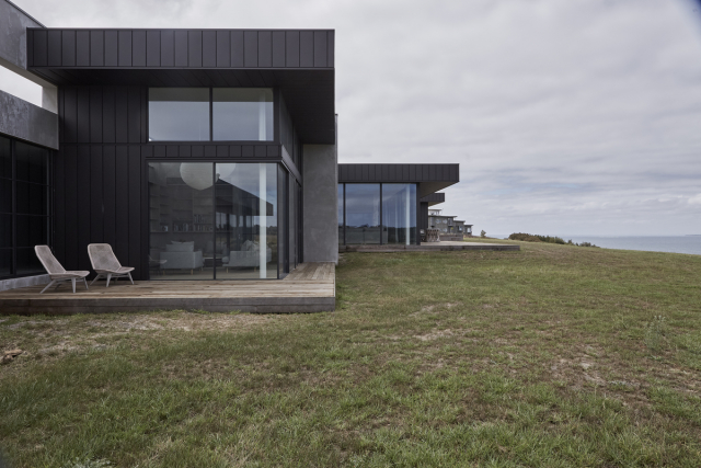 Shoreham House | Design: Borland Architecture | Image: Fraser Marsden Shoreham House | Design: Borland Architecture | Image: Fraser Marsden | Builtworks.com.au