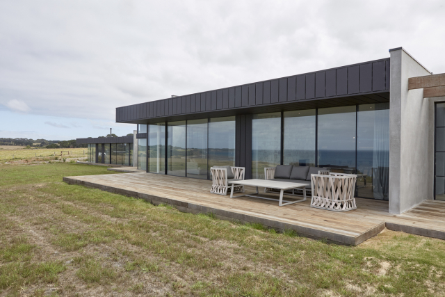Shoreham House | Design: Borland Architecture | Image: Fraser Marsden Shoreham House | Design: Borland Architecture | Image: Fraser Marsden | Builtworks.com.au