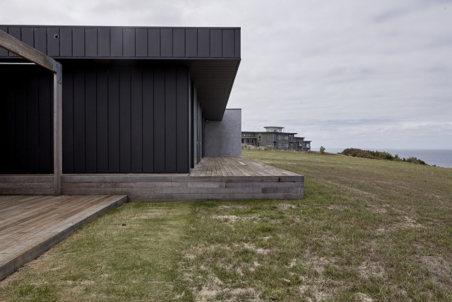 Shoreham House | Design: Borland Architecture | Image: Fraser Marsden Shoreham House | Design: Borland Architecture | Image: Fraser Marsden | Builtworks.com.au