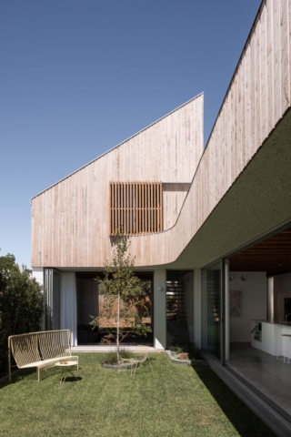 East Fremantle House | Design: Nic Brunsdon | Image: Dion Robeson | Builtworks.com.au