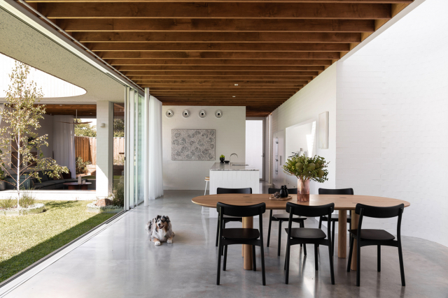 East Fremantle House | Design: Nic Brunsdon | Image: Dion Robeson | Builtworks.com.au