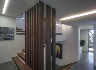 Wentworth House | Design: MHN. Design Union | Image: Brett Boardman | Builtworks.com.au