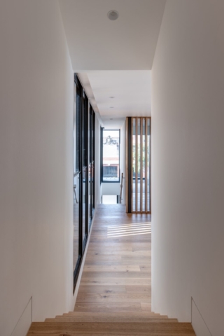 Folding Floor House | Design: Crosshatch | Image: Jaime Diaz-Berrio | Builtworks.com.au