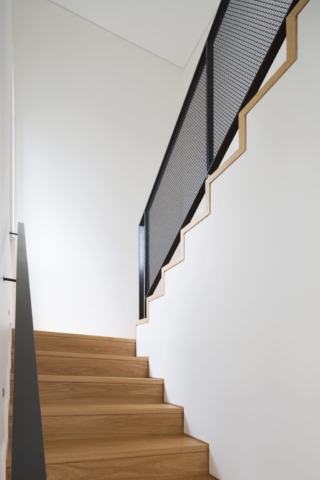 Garden House | Design: James Design Studio | Images: Simon Whitbread | Builtworks.com.au