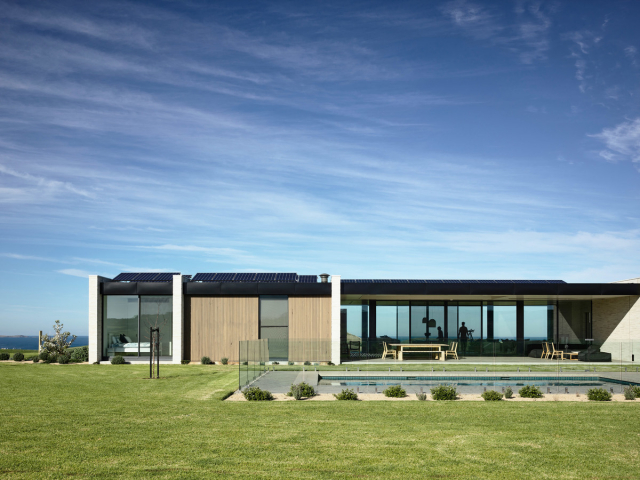 Boneo Road Residence | Design: B.E Architecture | Image: Derek Swalwell | Builtworks.com.au