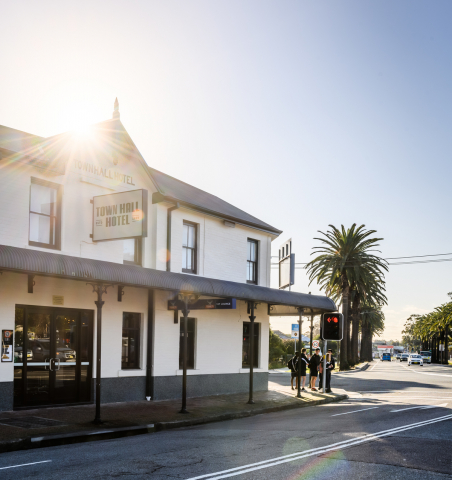 Town Hall Hotel | Design: Fabric Architecture | Image: Dominic Loneragan | Builtworks.com.au