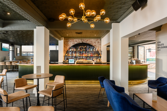 Town Hall Hotel | Design: Fabric Architecture | Image: Dominic Loneragan | Builtworks.com.au