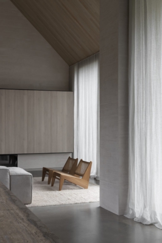 Barwon Heads House | Design: Adam Kane Architects | Image: Timothy Kaye | Builtworks.com.au