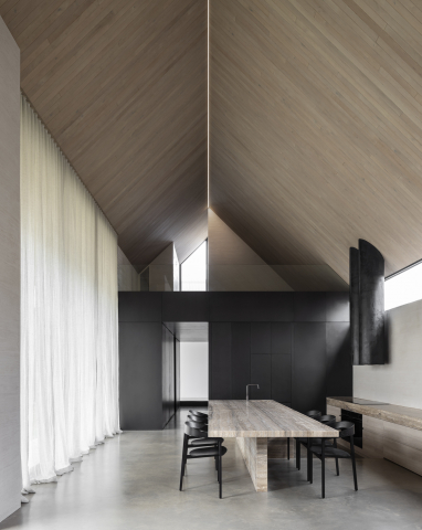 Barwon Heads House | Design: Adam Kane Architects | Image: Timothy Kaye | Builtworks.com.au