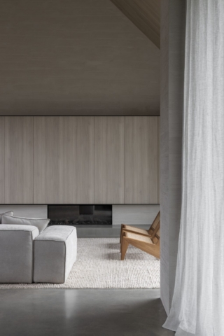 Barwon Heads House | Design: Adam Kane Architects | Image: Timothy Kaye | Builtworks.com.au