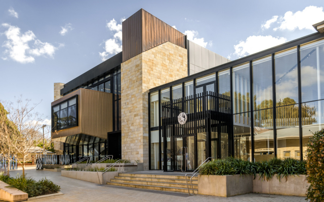 Wilderness School | Design: Cox Architecture | Image: Tom Roschi | Builtworks.com.au