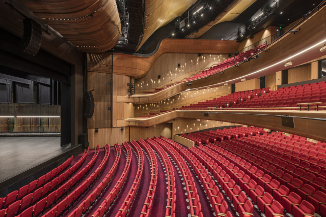 Her Majesty’s Theatre | Design: COX | Image: Chris Oaten | Builtworks.com.au