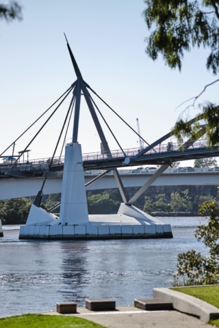 Goodwill Bridge | Design: COX | Image: Jeff Gardner | Builtworks.com.au