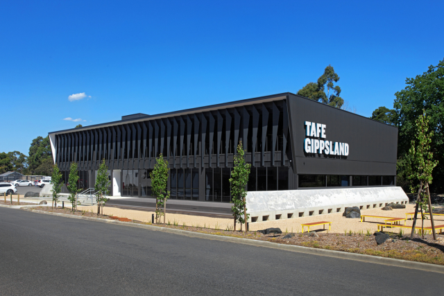 Morewell TAFE | Design: GHD Woodhead | Image: Sherise Fleming | Builtworks.com.au